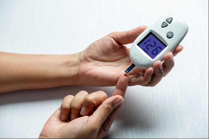 Personas que tienen diabetes puede sufrir esta afección.