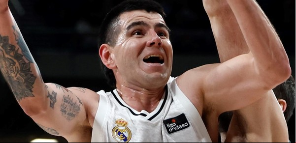 Gabriel Deck sufrió una grave lesión por volcarla a lo NBA: del pase genial de Campazzo a romperse un tendón "sin tiempo de recuperación"