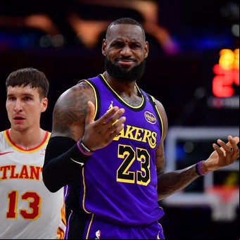LeBron James se quedó con otro récord histórico de Michael Jordan y a los 39 años sigue siendo el rey de la NBA