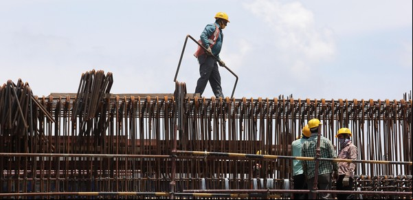 Señal de recuperación: la construcción y la industria mejoraron en noviembre 