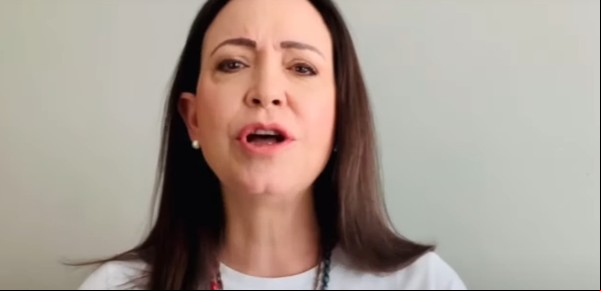 María Corina Machado dijo que Nicolás Maduro "consolidó un golpe de Estado" y contó que le pidió a Edmundo González Urrutia que no vaya a Venezuela