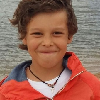 Un chico murió ahogado en la pileta de un club y los padres apuntan contra los directivos: "No fue un accidente"