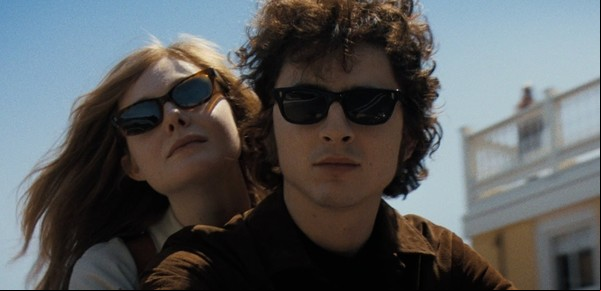 Oscar 2025: Un completo desconocido es mucho, muchísimo más que una biopic de Bob Dylan