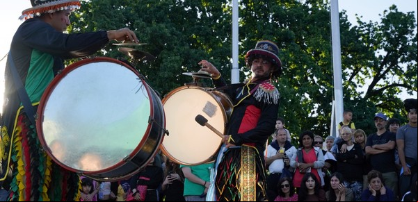 Carnaval toda la vida: Ituzaingó adelanta la fiesta con sus murgas barriales
