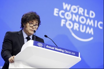 Qué dijo Milei en Davos 2025 que desató la marcha LGBT contra la discriminación
