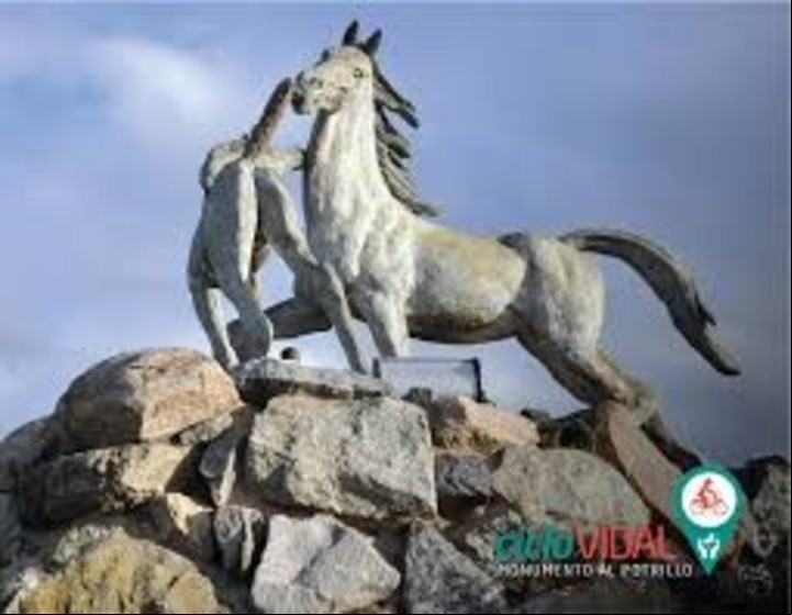 Monumento al Potrillo, en Coronel Vidal (partido de Mar Chiquita), donde cada fin de febrero se celebra la Fiesta Nacional del Potrillo.