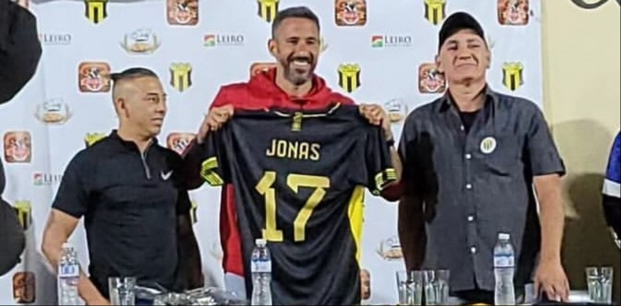 De Europa y la Selección Argentina al Club Social Las Toninas: Jonás Gutiérrez jugará en su lugar en el mundo
