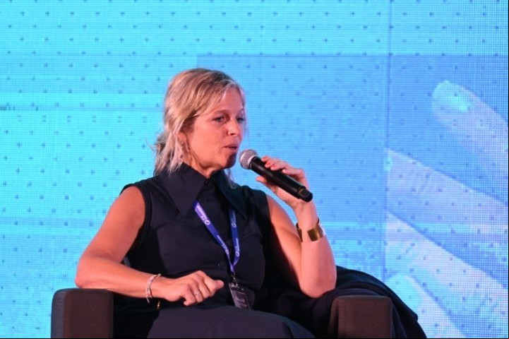 Mercedes Miguel, en su presentación en el congreso de educación en Monterrey.