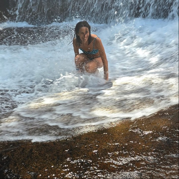 Las vacaciones de Juana Viale. Fotos: Instagram.