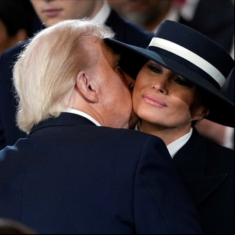Este es el perfume favorito de Melania Trump: su fragancia es la preferida de la Familia Real Británica