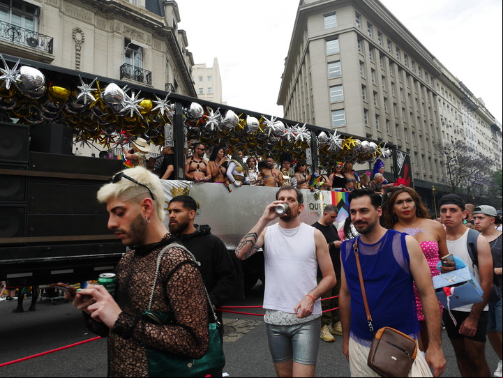 La 33 ° Marcha del Orgullo LGTB+ la primera en el gobierno de Javier Milei Foto Cecilia Profetico