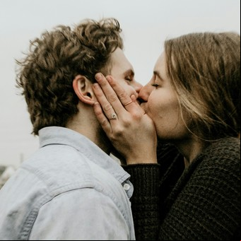 San Valentín y su impacto en la salud: esto es lo que sucede en el cuerpo cuando besamos