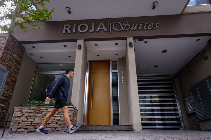El edificio en La Rioja al 2800, en Mar del Plata, donde se detuvo a los bielorrusos. Foto: Diego Izquierdo