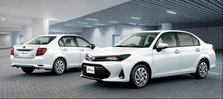 Toyota Corolla Axio, la versión sedán.