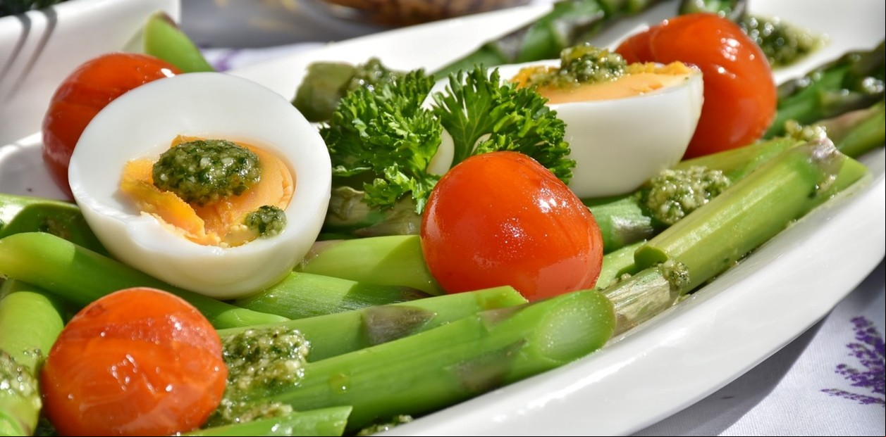 ¿Qué es la dieta mediterránea y por qué sigue siendo la mejor opción para tu corazón?
