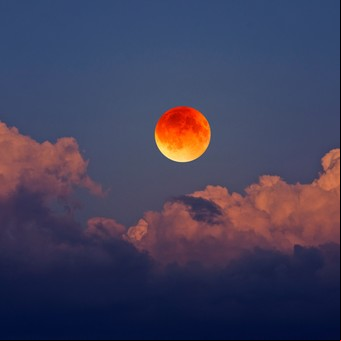 Luna llena en Virgo y eclipse lunar de marzo 2025: significados astrológicos y espirituales y qué signos estarán más afectados