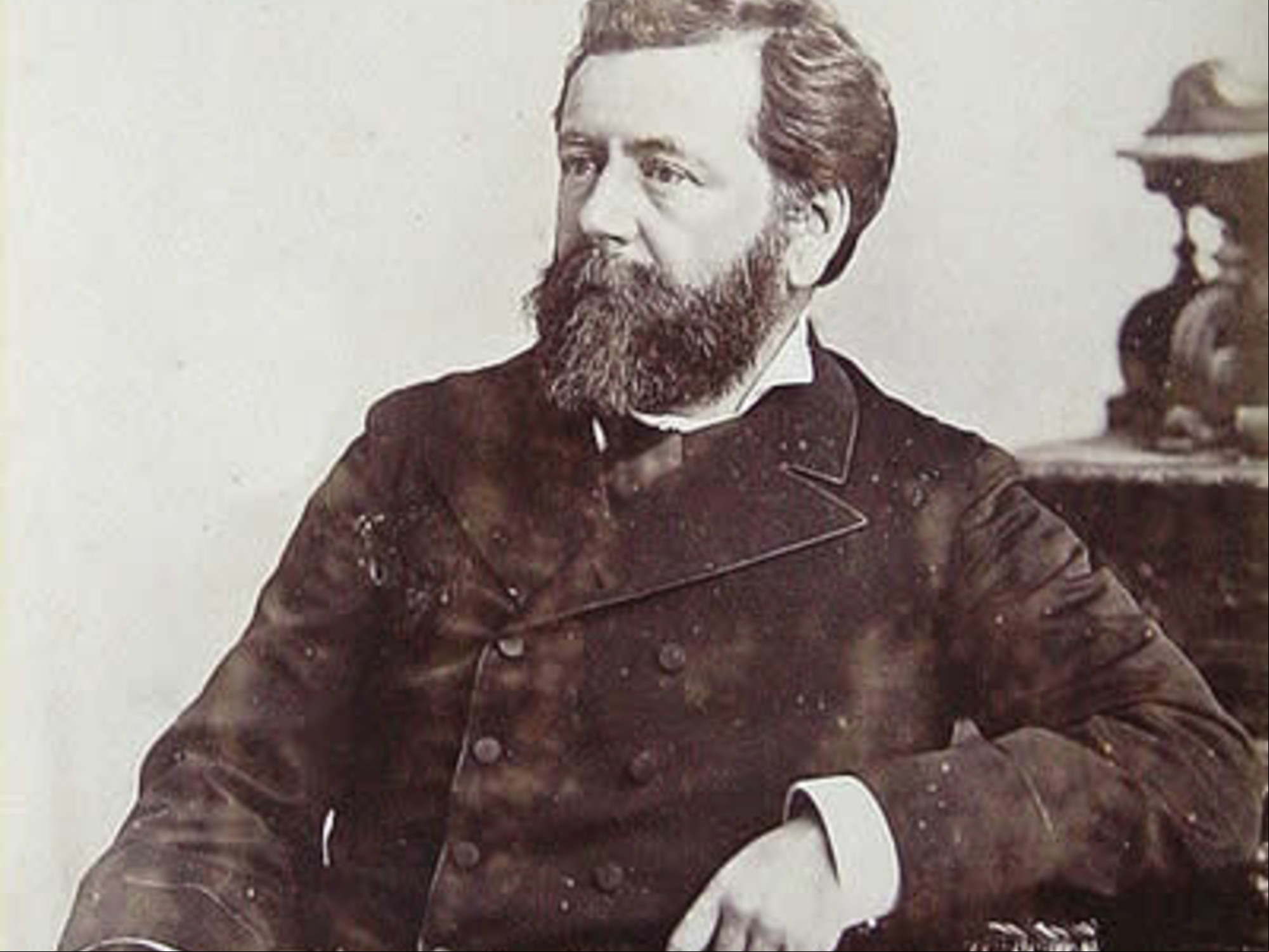 Dardo Rocha fundó las ciudades de La Plata, Necochea, Coronel Vidal, Pehuajó y Tres Arroyos.