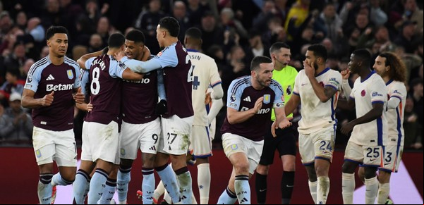 El gol de Enzo Fernández a Dibu Martínez no le alcanzó al Chelsea, que perdió con el invicto Aston Villa
