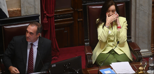 El Gobierno quiere avanzar con Ficha Limpia y sacar de agenda la polémica por la Corte