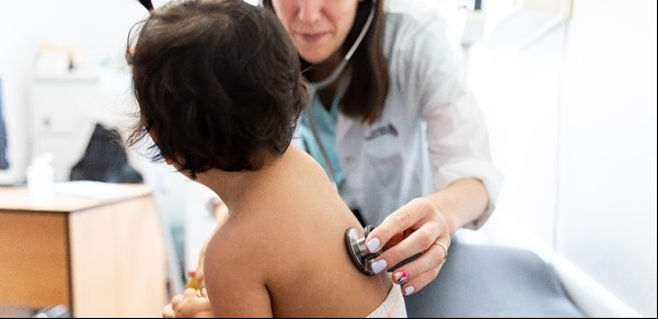 El Gobierno decidió quitar un requisito a los médicos que les permitirá evitar un trámite caro