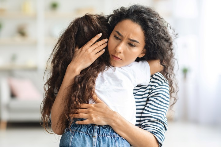 Mantener la calma en medio de una rabieta es fundamental para saber contener a los chicos. Foto: ilustración Shutterstock