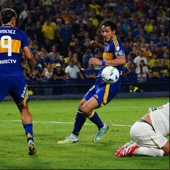 El increíble error de Cavani en el último segundo que pudo ser la clasificación de Boca contra Alianza Lima por la Copa Libertadores