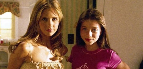El emotivo mensaje de Sarah Michelle Gellar a Michelle Trachtenberg: un lazo de hermandad más allá de la pantalla