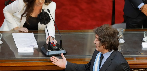 La jugada kirchnerista que catapultó a Manes, y el mensaje de Victoria Villarruel