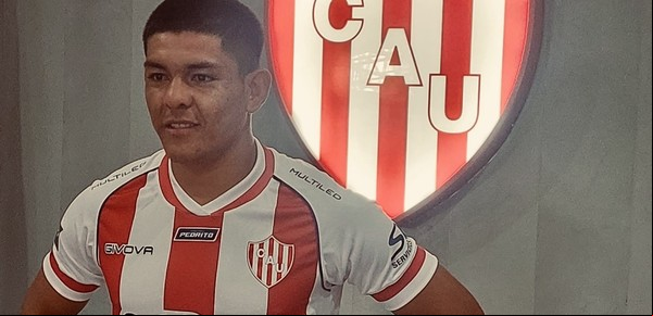 Quién es Diego Armando Díaz, el crack perdido que entrenaba en canchas de tierra con botellas de fernet y debutó en Unión a los 23 años
