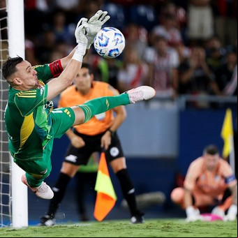 Franco Armani, el símbolo de la bronca en River: la noche de gloria que no fue y la imagen que lo muestra al borde de las lágrimas