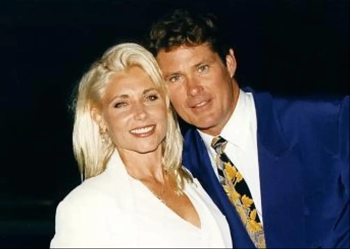 Pamela Bach y David Hasselhoff estuvieron casados entre 1989 y 2006.