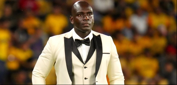 Quién es Segundo Castillo, el elegante DT del Barcelona SC que va por River: aplastó al Corinthians de Ramón Díaz y ahora enfrentará a los de Gallardo en la Libertadores