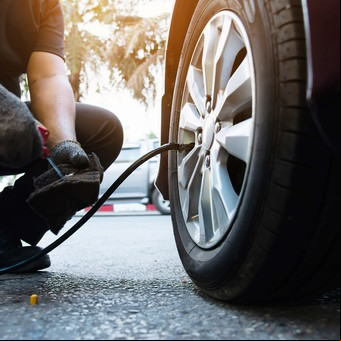 Cuáles son las claves para que los neumáticos de tu auto duren más y dónde comprarlos con grandes descuentos
