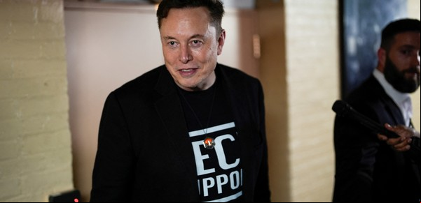 La misteriosa relación que tienen Elon Musk y la madre de su decimocuarto hijo y otros tres descendientes