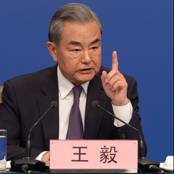 China reafirma su postura frente a los aranceles de EE.UU. y apuesta por la paz en Ucrania