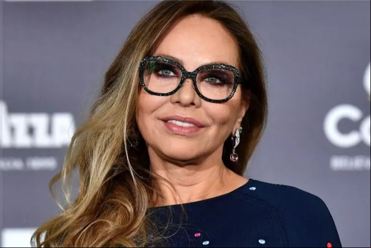 Ornella Muti hoy: bellísima.