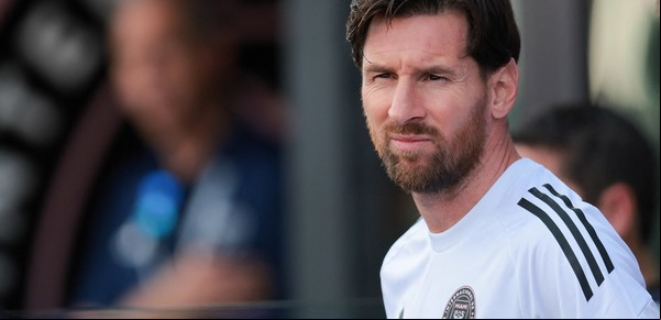 Messi no salió del banco, pero Inter Miami se las ingenió para ganar a pesar de la roja que vio Ustari