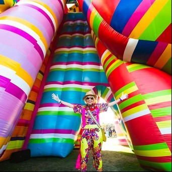Marta Minujín lleva su “arte divertido” por primera vez a un espacio público de Miami 