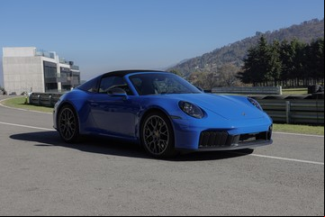 Porsche 911 híbrido: cómo aprovechar la electricidad para ser más rápido