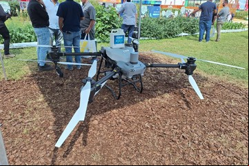 Los drones ya vuelan sobre grandes cultivos y resuelven problemas 