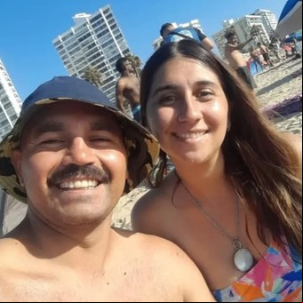 Conmoción en Mendoza: una maestra jardinera fue asesinada a puñaladas por su novio dentro de un mercado