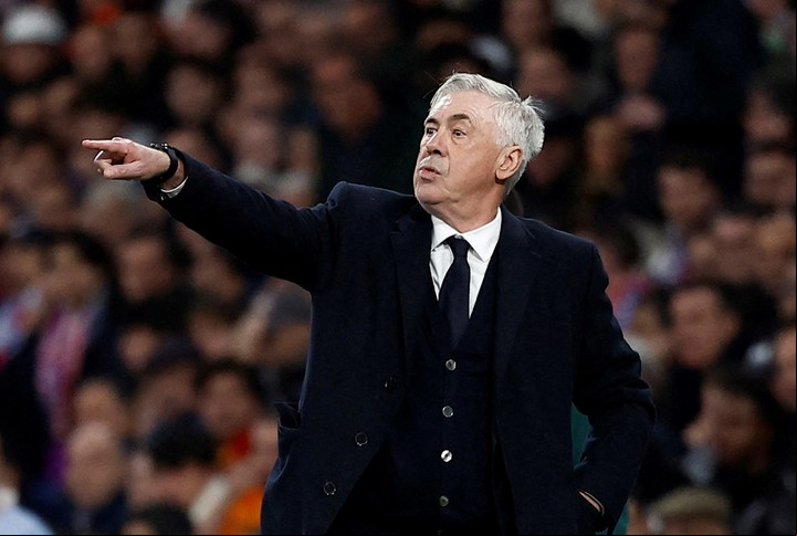 Carlo Ancelotti tiene contrato con Real Madrid hasta junio de 2026. Foto: Juan Medina / Reuters.