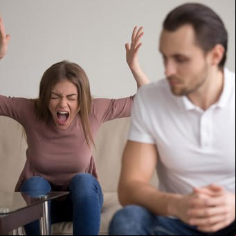 La trampa del abuso reactivo: cuáles son sus mecanismos y cómo reconocerlo en una relación