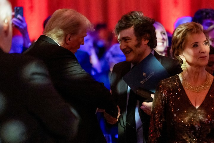 Trump y Milei en Mar-A-Lago, in Palm Beach, Florida, noviembre de 2014.
Foto: Reuters/Carlos Barria