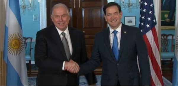 El canciller Werthein se reunió en Washington con el secretario de Estado Marco Rubio y se comprometieron a fortalecer la relación bilateral