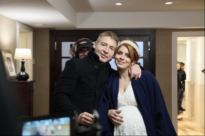 Suar Pérez, en los roles de los hermanos Darío y Daniela Roitman. Foto Cleo Bouza