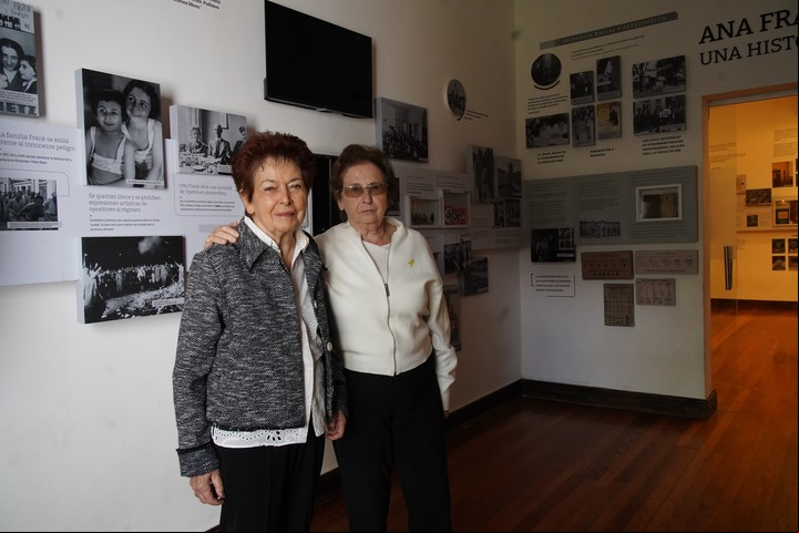 Hélène Gutkowski y Mónica Dawidowicz fueron acogidas por familias católicas cuando eran niñas. Foto: Ariel Grinberg.