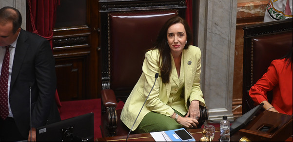 El oficialismo apura Ficha Limpia en el Senado para bloquear una candidatura nacional de Cristina Kirchner