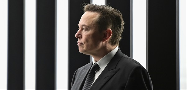La venganza de Elon Musk, el tecnonerd de infancia violenta que hoy quiere dominar el mundo