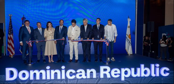 República Dominicana se destaca en el Trade Show de Miami 2025 como líder turístico